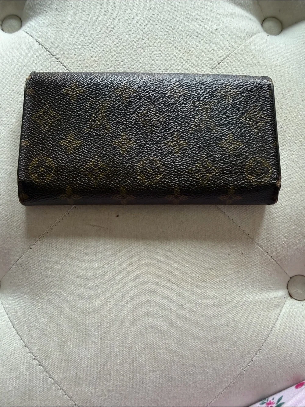Authentic Louis Vuitton Monogram International Wallet